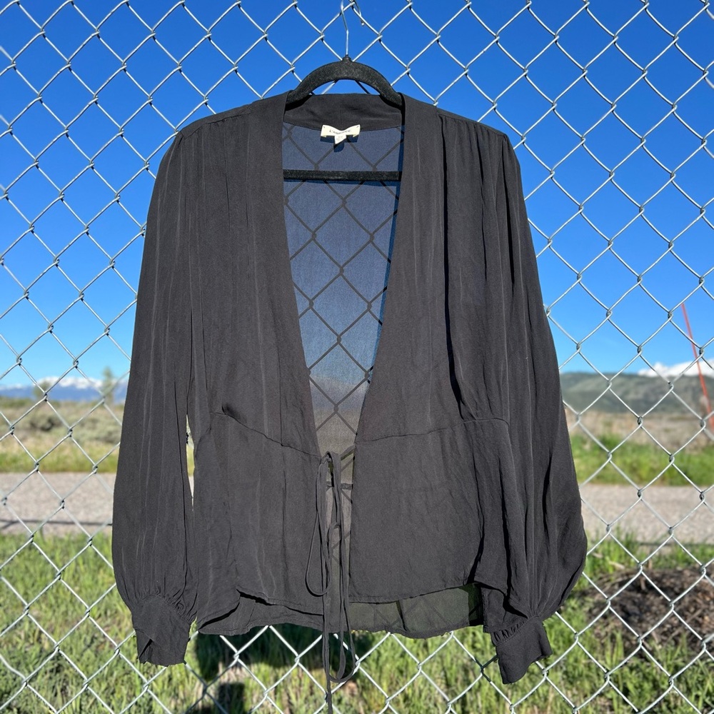 L’AGENCE 100% Silk V-Neck Blouse